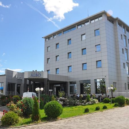 Hotel Albo Bor Luaran gambar