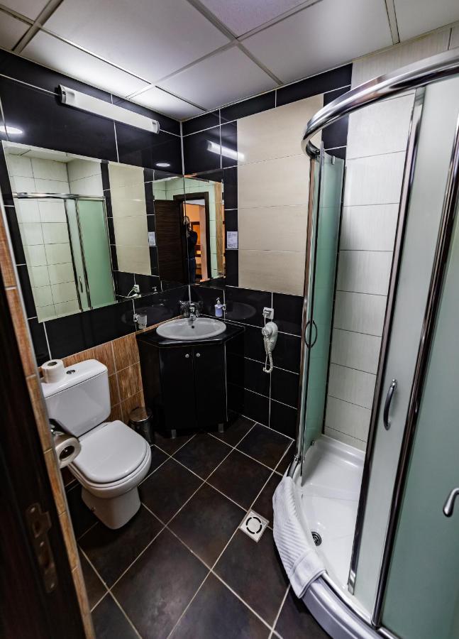 Hotel Albo Bor Luaran gambar